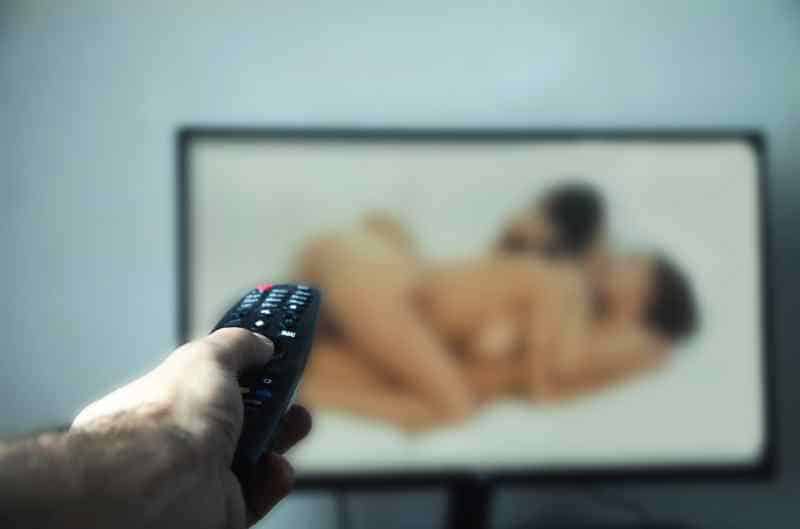 does watching porn boost testosterone