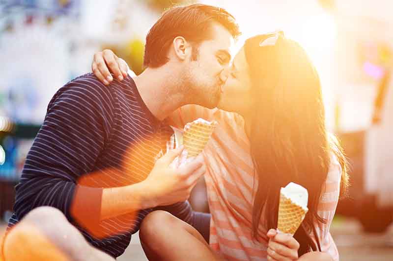11 Tips That Lead to First Date Sex (Made For If You’ve Never Met in Person Before…)