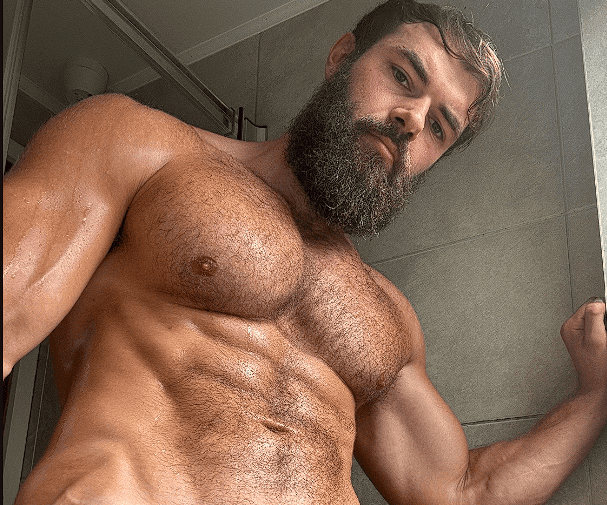 The 10 Best Male OnlyFans Accounts To Follow